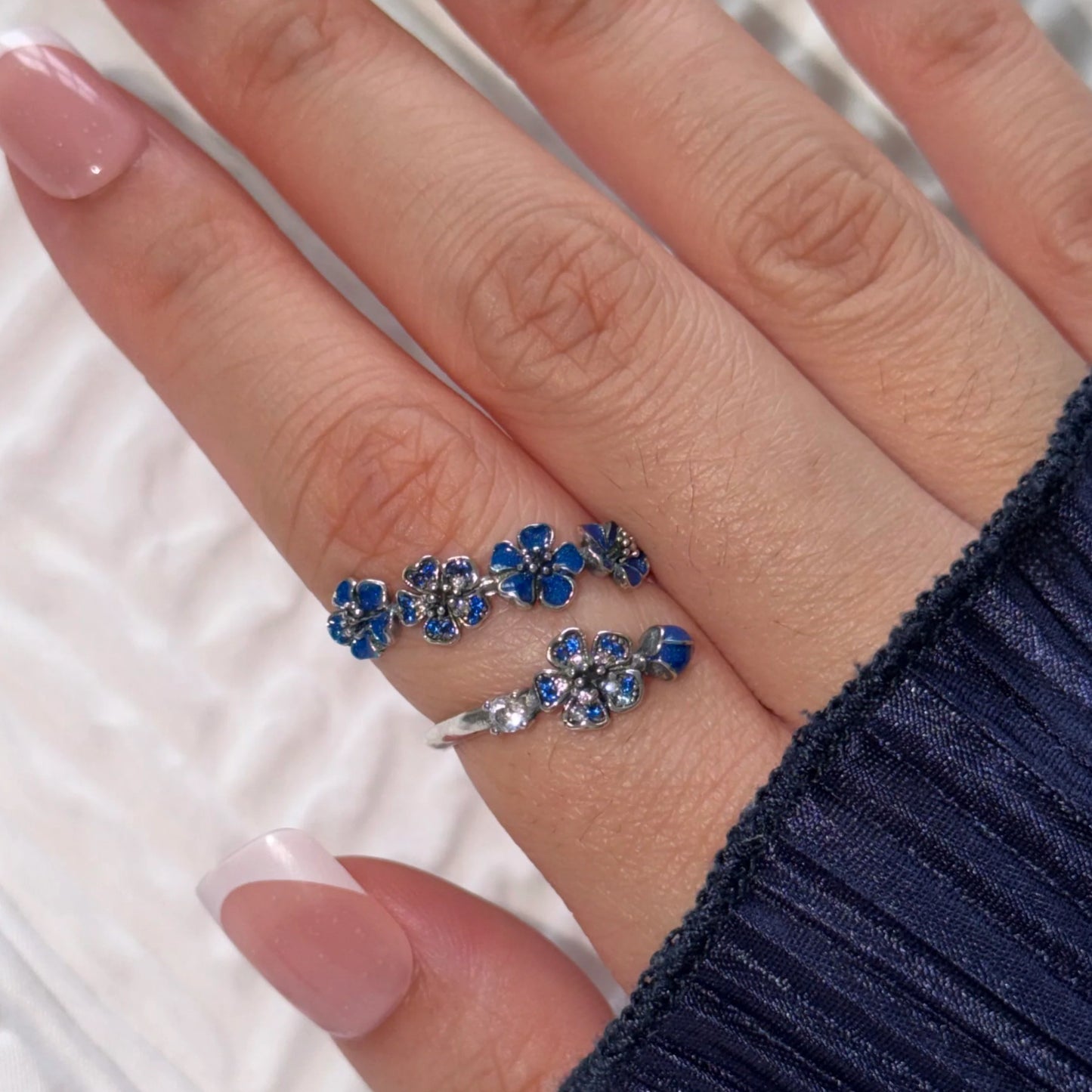 ALURA Blossom Love Ring