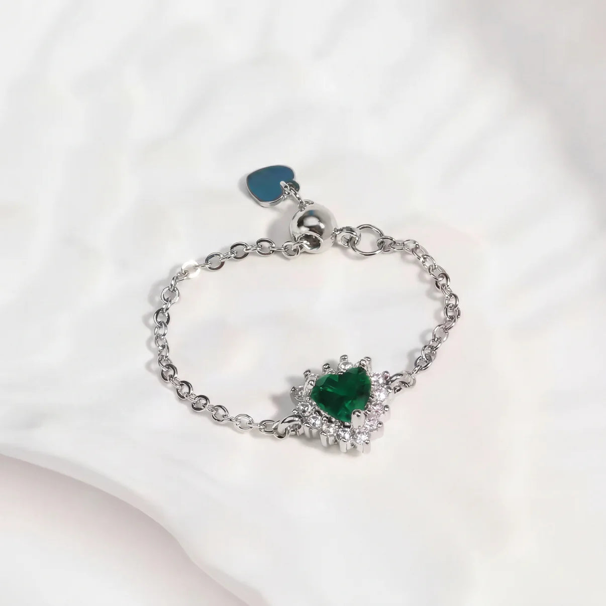 ALURA™ Heart Chain Ring